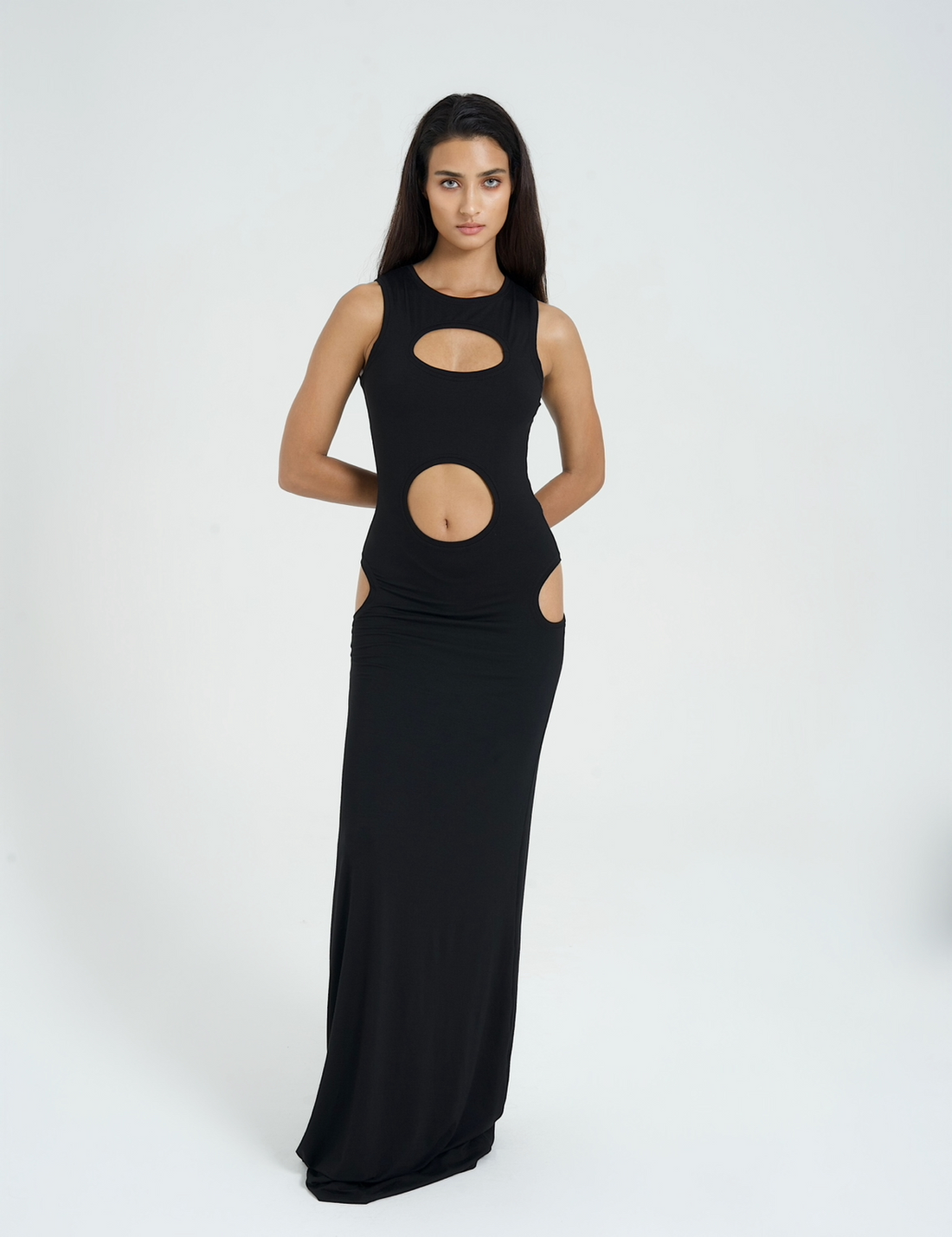 VESTIDO LARGO CON CORTE CIRCULAR DE LOCÉAN